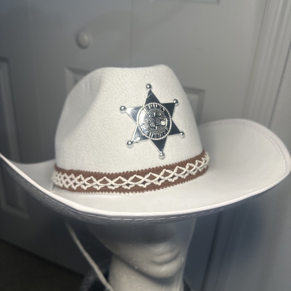 White Cowboy Western Rodeo With Deputy Sheriff Badge Hat As Is